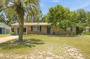 320 NW Oakland Circle, Fort Walton Beach, FL 32548 - Photo 2