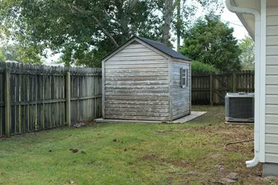 143 Palmetto Avenue, Mary Esther, FL 32569 - Photo 22