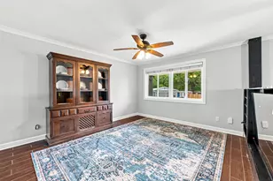 102 NW Robinwood Dr, Fort Walton Beach, FL 32548 - Photo 10