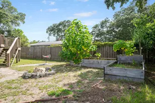 102 NW Robinwood Dr, Fort Walton Beach, FL 32548 - Photo 6