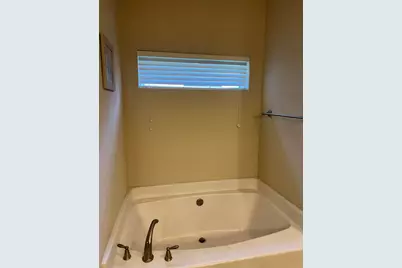 156 Creve Core Drive, Crestview, FL 32539 - Photo 20