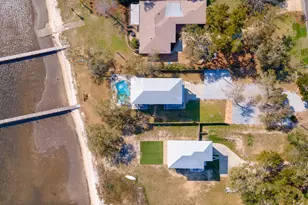 5129 Soundside Dr, Gulf Breeze, FL 32563 - Photo 40
