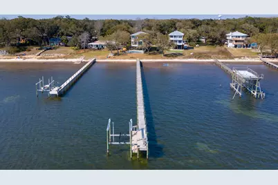 5129 Soundside Drive, Gulf Breeze, FL 32563 - Photo 32
