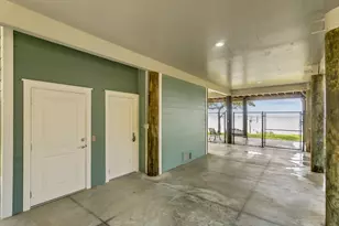 5129 Soundside Dr, Gulf Breeze, FL 32563 - Photo 12