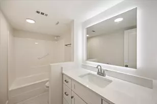 1200 Shoreline Dr, Gulf Breeze, FL 32561 - Photo 14