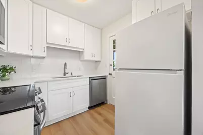 1200 Shoreline Drive #311, Gulf Breeze, FL 32561 - Photo 10