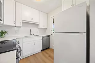 1200 Shoreline Dr, Gulf Breeze, FL 32561 - Photo 10