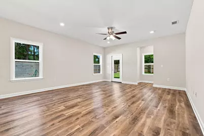 102 Horizon Way, Crestview, FL 32539 - Photo 18