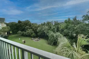 4274 Calinda Ln, Niceville, FL 32578 - Photo 4