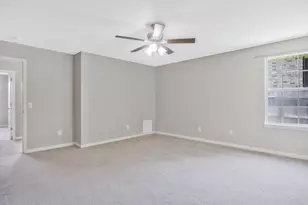 5051 Port St Joe St St, Pensacola, FL 32526 - Photo 18