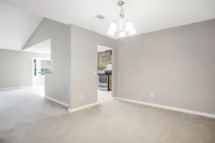 5051 Port St Joe St St, Pensacola, FL 32526 - Photo 12