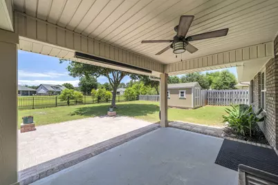 805 Symphony Way, Freeport, FL 32439 - Photo 2