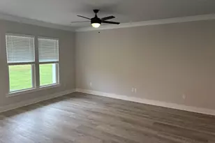 2977 Houston Pl Dr, Crestview, FL 32539 - Photo 6