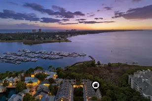 9201 Market Street Inn, Miramar Beach, FL 32550 - Photo 4