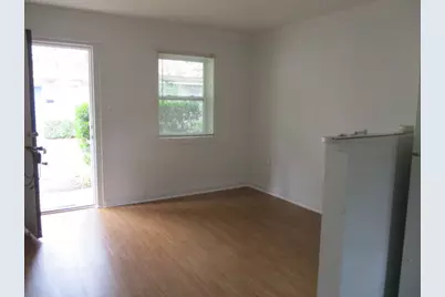 551 E Miracle Strip Parkway #8, Mary Esther, FL 32569 - Photo 6