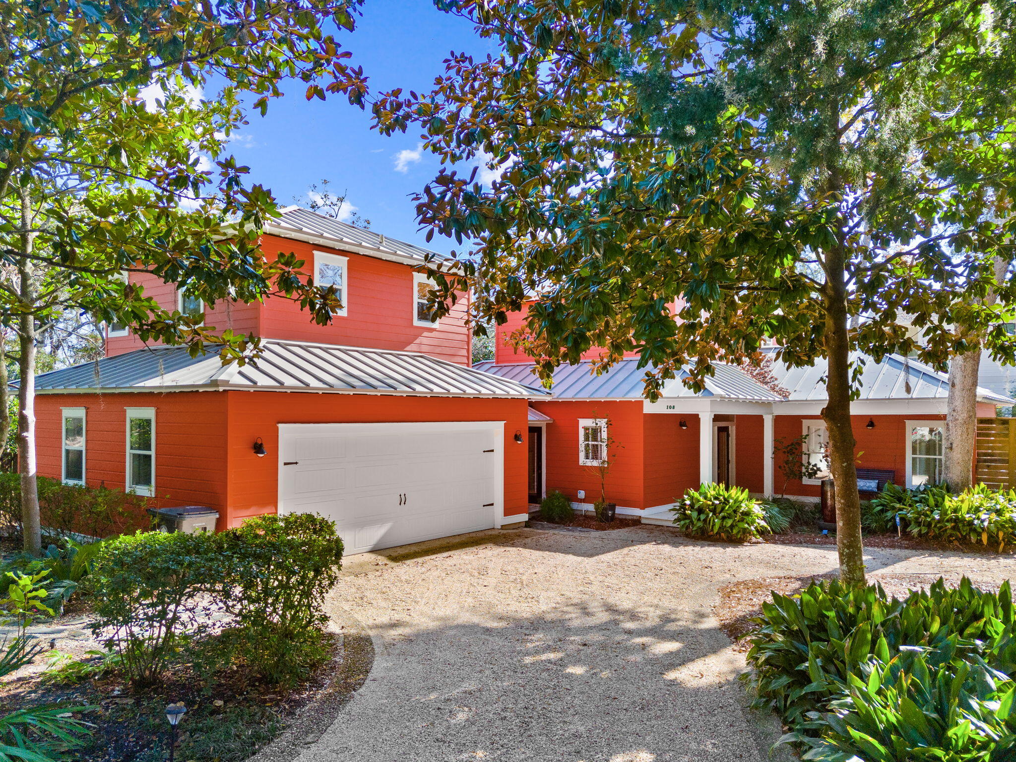 108 S Blue Heron Dr main architectural view