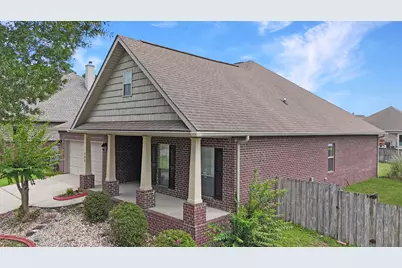 402 Wych Circle, Crestview, FL 32536 - Photo 4