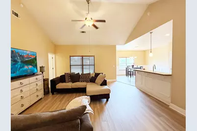 402 Wych Circle, Crestview, FL 32536 - Photo 8