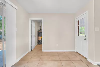 385 Lincoln Avenue, Valparaiso, FL 32580 - Photo 10