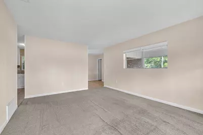 385 Lincoln Avenue, Valparaiso, FL 32580 - Photo 6