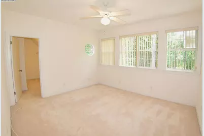 218 E Windward Cove, Niceville, FL 32578 - Photo 22