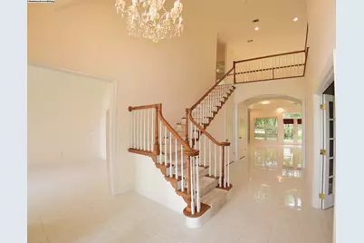 218 E Windward Cove, Niceville, FL 32578 - Photo 4