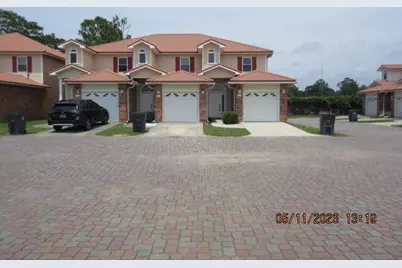 526 Valparaiso Parkway #Unit C, Valparaiso, FL 32580 - Photo 1