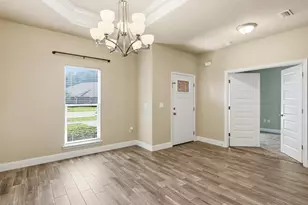 2892 Chancery Ln, Crestview, FL 32539 - Photo 10