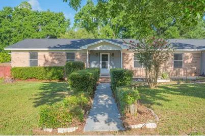 5340 Monterrey Road, Crestview, FL 32539 - Photo 1