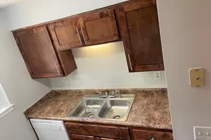 211 Evans St, Niceville, FL 32578 - Photo 6