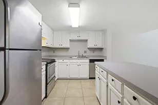 360 Schneider Dr, Fort Walton Beach, FL 32547 - Photo 6