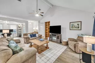 6453 Garden Dr, Gulf Breeze, FL 32563 - Photo 4
