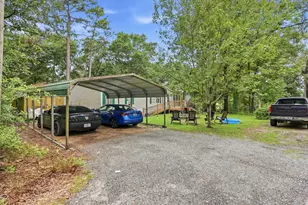 1073 Kings Lake Blvd, Defuniak Springs, FL 32433 - Photo 2