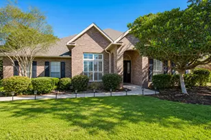 446 Mango Ln, Freeport, FL 32439 - Photo 1
