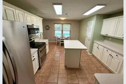1243 Jefferyscot Drive, Crestview, FL 32536 - Photo 8