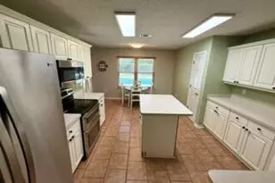 1243 Jefferyscot Dr, Crestview, FL 32536 - Photo 8