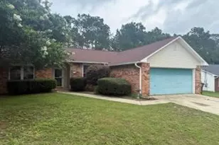 1243 Jefferyscot Dr, Crestview, FL 32536 - Photo 4