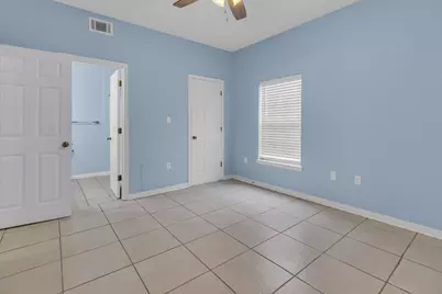 1501 N Partin Drive #APT 109, Niceville, FL 32578 - Photo 10