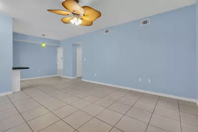 1501 N Partin Drive #APT 109, Niceville, FL 32578 - Photo 4
