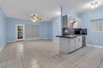 1501 N Partin Drive #APT 109, Niceville, FL 32578 - Photo 6