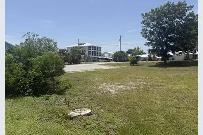 116 N 36th Street, Mexico Beach, FL 32456 - Photo 4