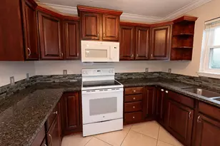 8371 Miranda St, Navarre, FL 32566 - Photo 12