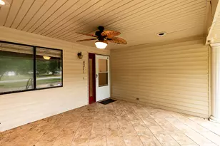8371 Miranda St, Navarre, FL 32566 - Photo 6