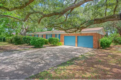 17 8th Avenue, Shalimar, FL 32579 - Photo 1