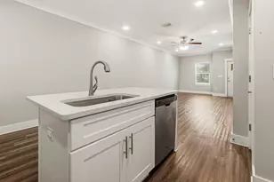 352 N Sand Palm Rd, Freeport, FL 32439 - Photo 16