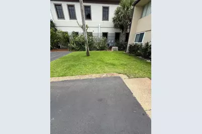 300 Miracle Strip Parkway Parkway #1C, Mary Esther, FL 32569 - Photo 18