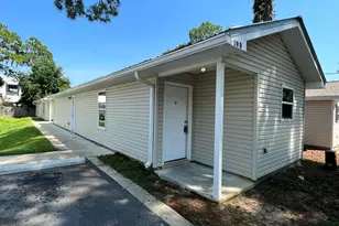 19 SE Park Circle, Fort Walton Beach, FL 32548 - Photo 1