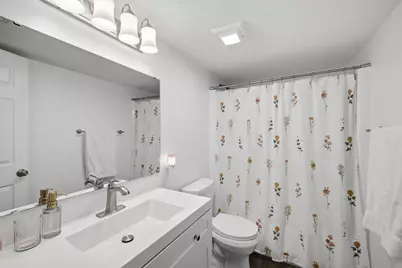 201 E College Boulevard #16, Niceville, FL 32578 - Photo 12