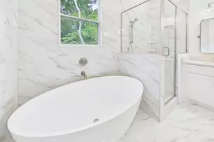 19 B Bayview Dr, Shalimar, FL 32579 - Photo 28