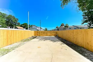 136 Valencia Dr, Fort Walton Beach, FL 32547 - Photo 26